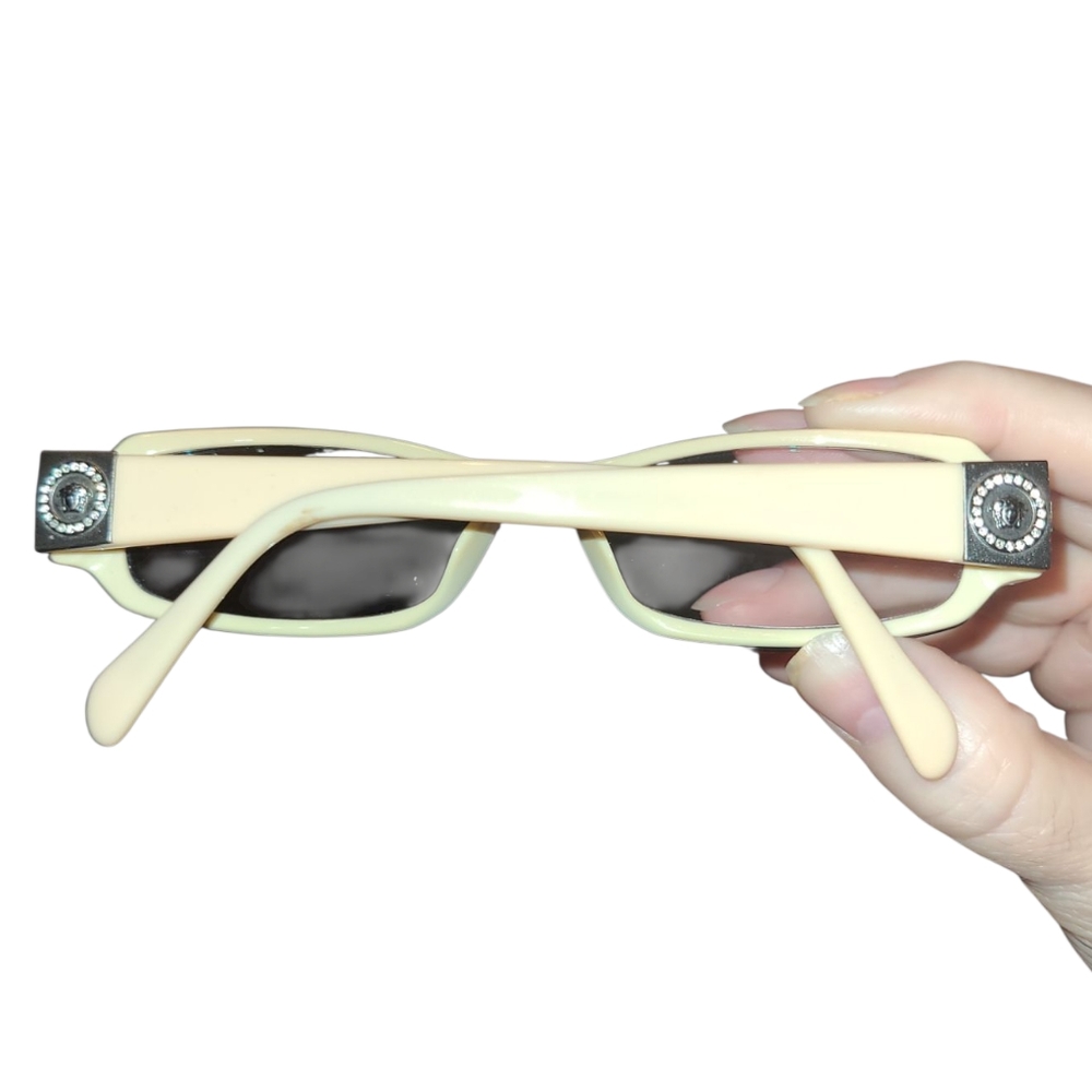 Versace Eyeglasses - Picture 5 of 5